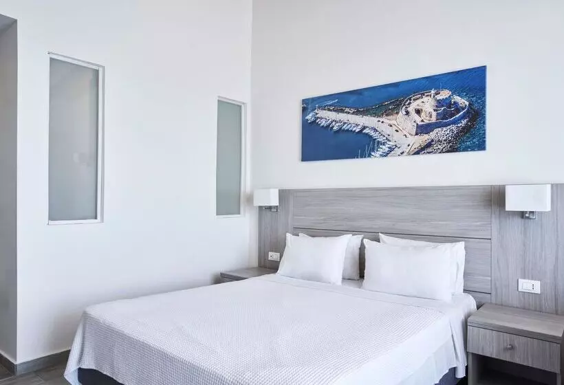 片側に海が見えるデラックスルーム, Blue Bay Beach Resort