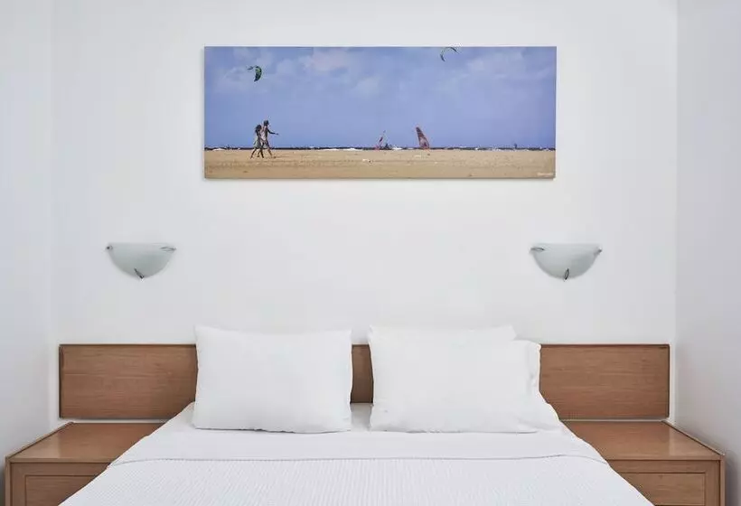 家族用バンガロー, Blue Bay Beach Resort