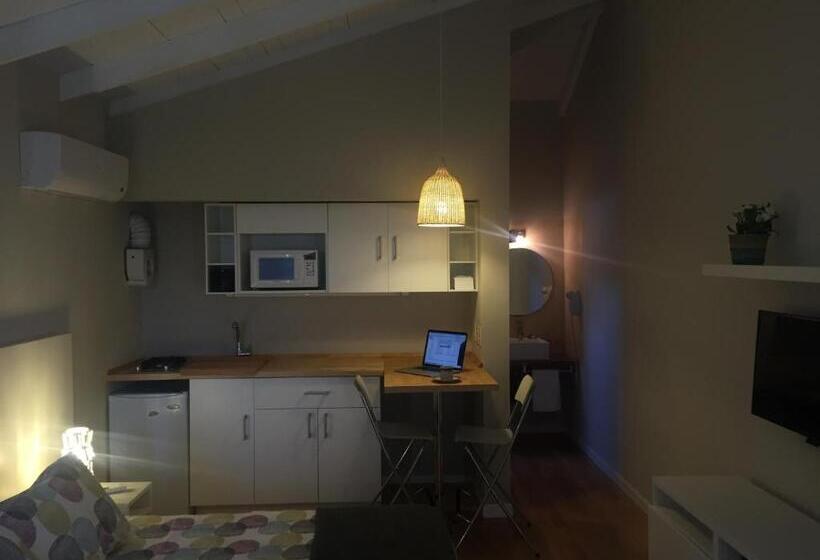 パノラミックビュースタンダードルーム, Las Eduardas