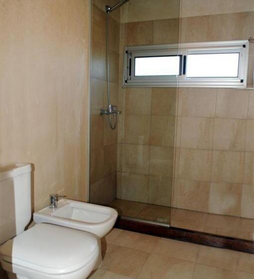 스탠다드 룸, Las Eduardas