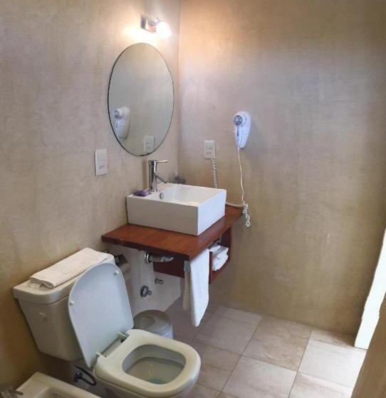 스탠다드 룸, Las Eduardas