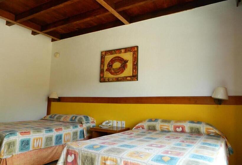 غرفه قياسيه سريرين مزدوجين, Pez Vela