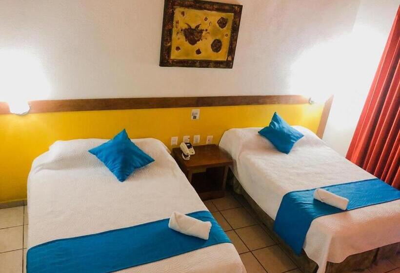 غرفه قياسيه سريرين مزدوجين, Pez Vela