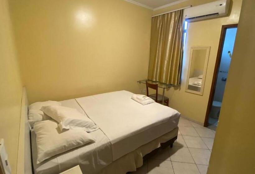 חדר משפחתי, Pousada Emaús