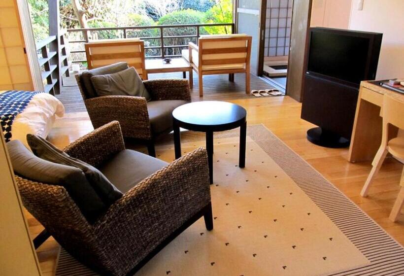 סוויטה, Satsuki Bessou