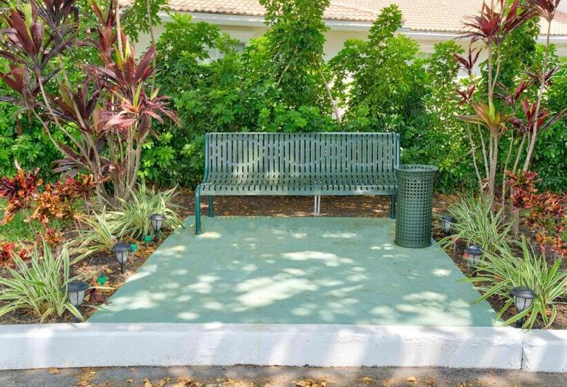 غرفة قياسية, Tequesta Palms Inn