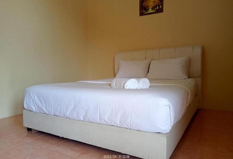Standard Room, Tok Man Inn
