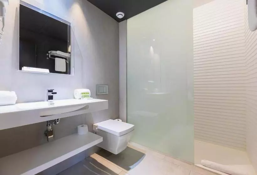 سوییت جونیور, Myr  Plaza Mercado & Spa