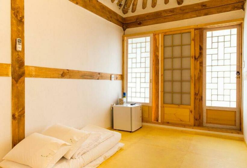 חדר סטנדרט, Gaeunchae