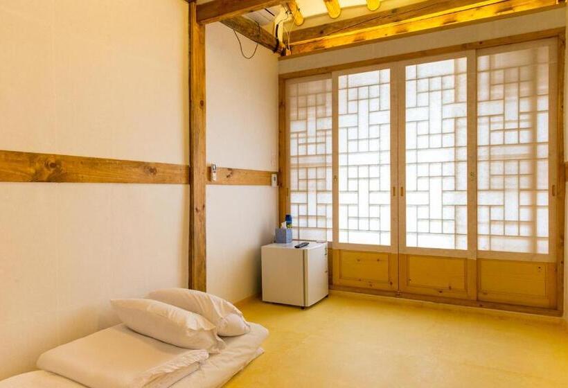 חדר סטנדרט, Gaeunchae