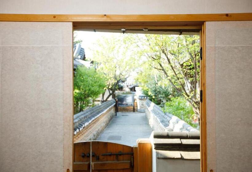 חדר סטנדרט, Gaeunchae