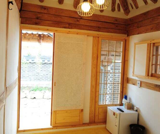 חדר סטנדרט, Gaeunchae