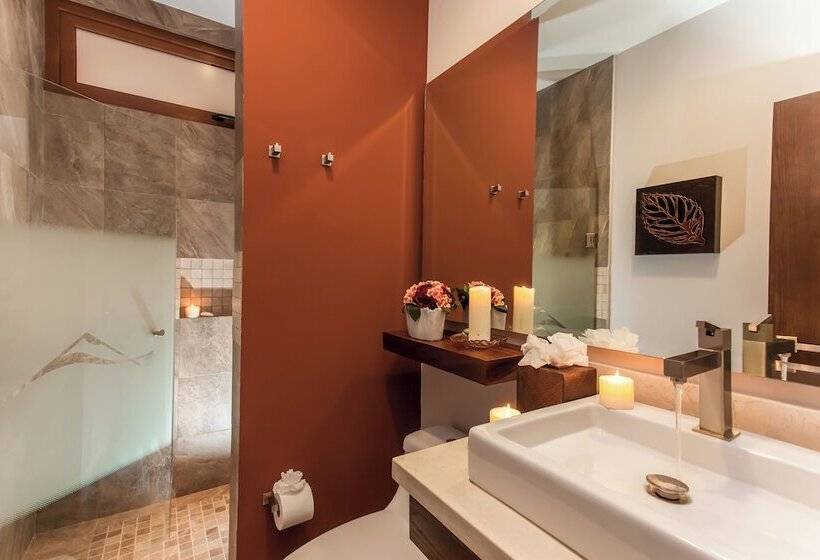 デラックススイート2ベッドルーム, Pinnacle Resorts 220