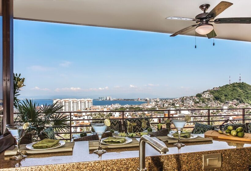 デラックススイート2ベッドルーム, Pinnacle Resorts 220