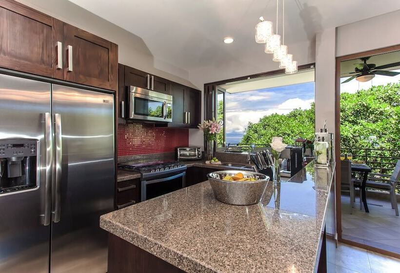 デラックススイート2ベッドルーム, Pinnacle Resorts 220