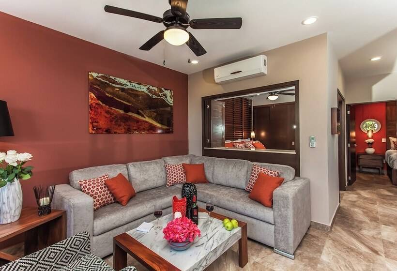 デラックススイート2ベッドルーム, Pinnacle Resorts 220