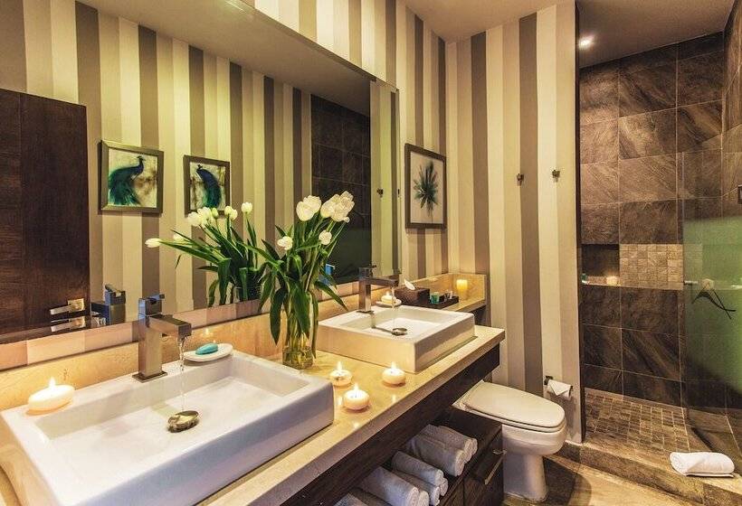 ペントハウス2ベッドルームアパート, Pinnacle Resorts 220