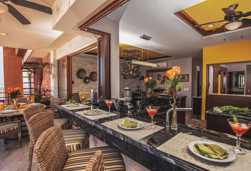 ペントハウス2ベッドルームアパート, Pinnacle Resorts 220