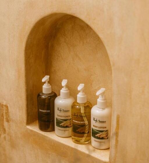 וילה עם חדר שינה אחד ובריכת שחיה, High Season Pool Villa & Spa