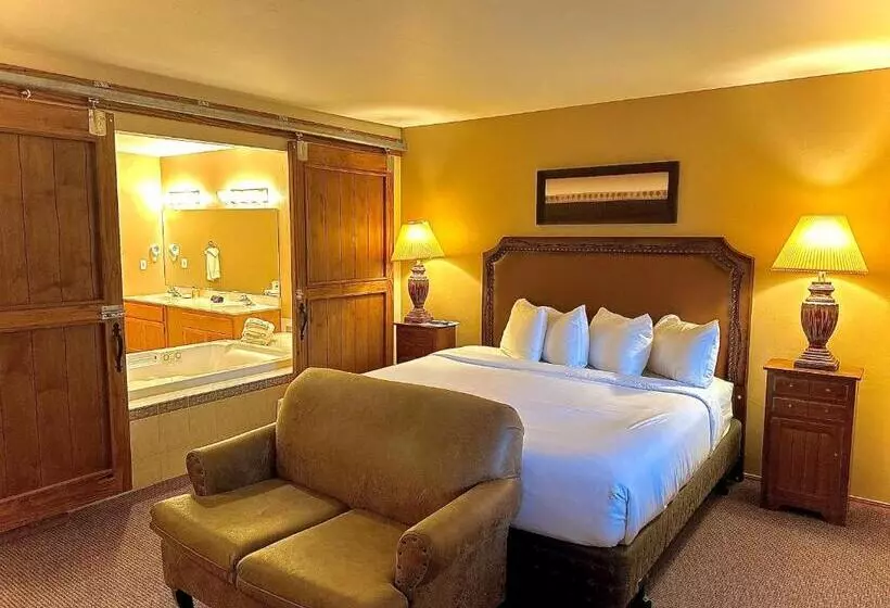 سوئیت جونیور با ماساژ آبی, The Lodge At Leathem Smith