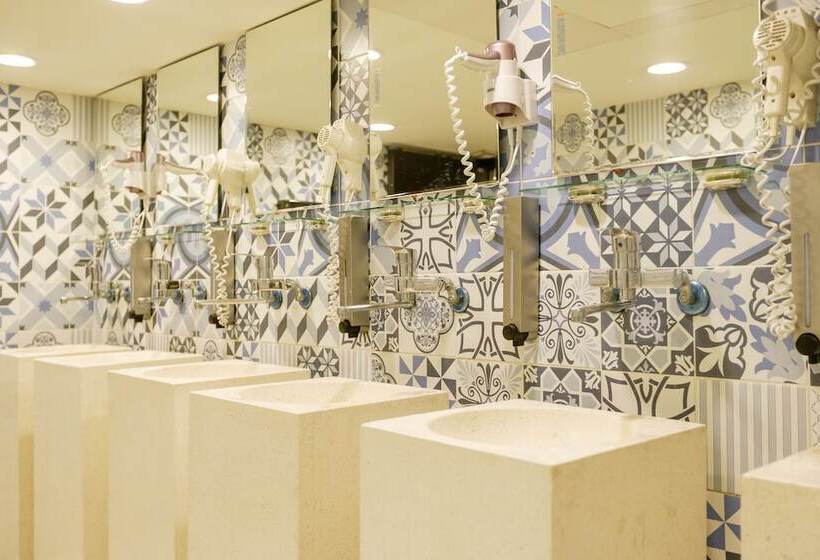 تختخواب در اتاق مشترک, Angels Hostel Taipei Ximen