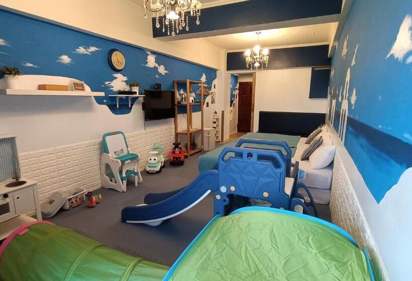 اتاق سوپریور چهار تخته, 仲夏墾丁親子民宿