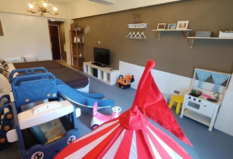 اتاق خانوادگی با چشمانداز کوه, 仲夏墾丁親子民宿