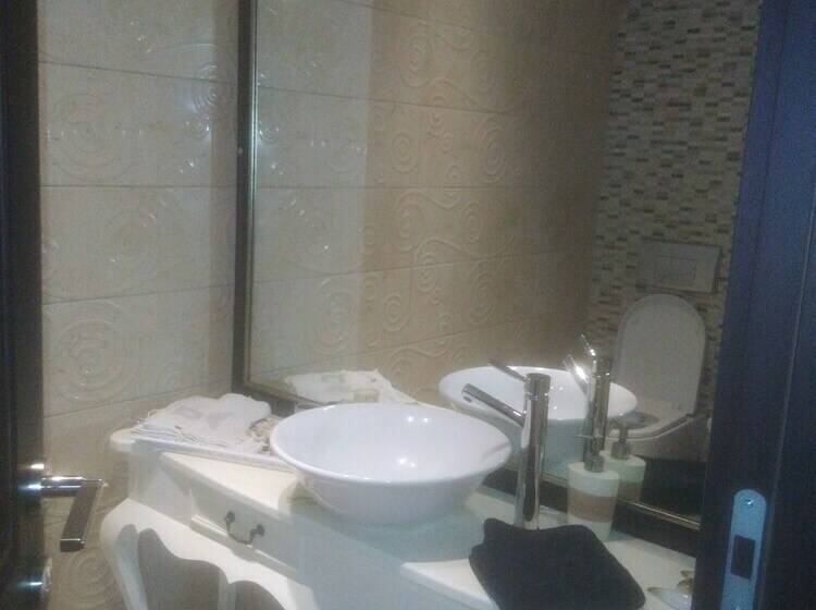 غرفة قياسية, Best Cave