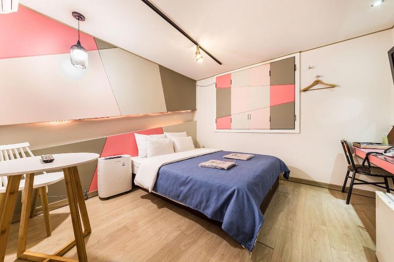 غرفة قياسية, Chuncheon Sohsul