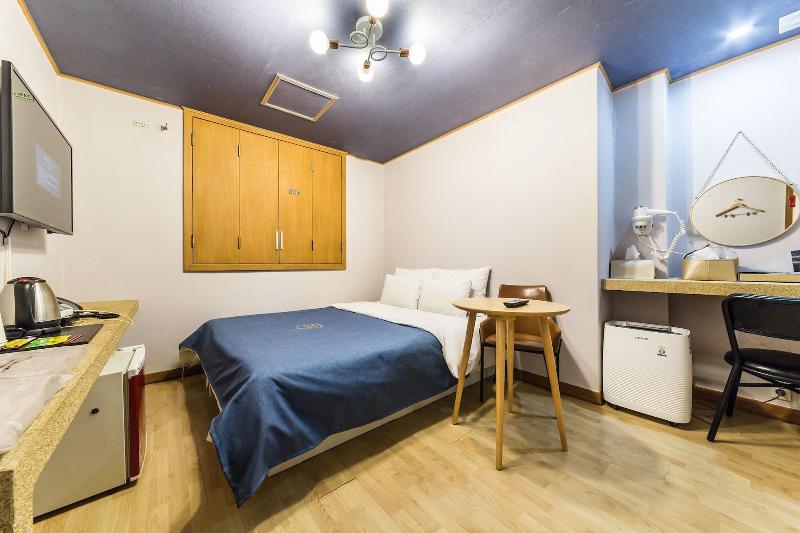 غرفة قياسية, Chuncheon Sohsul