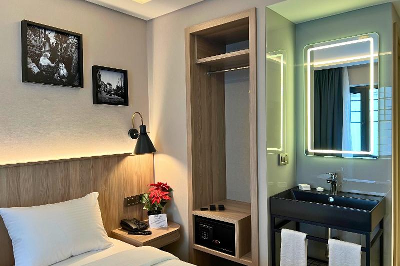 غرفة عائلية, Chuncheon Sohsul