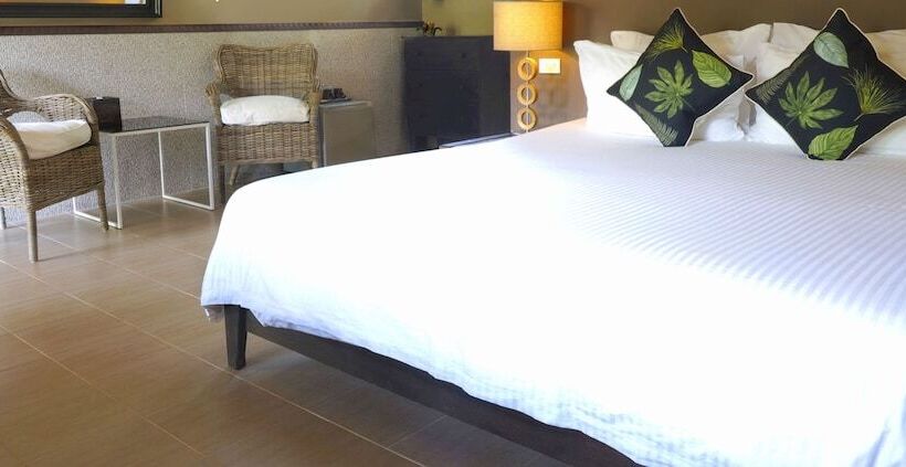 בונגלו משפחתי, Escape Cabins