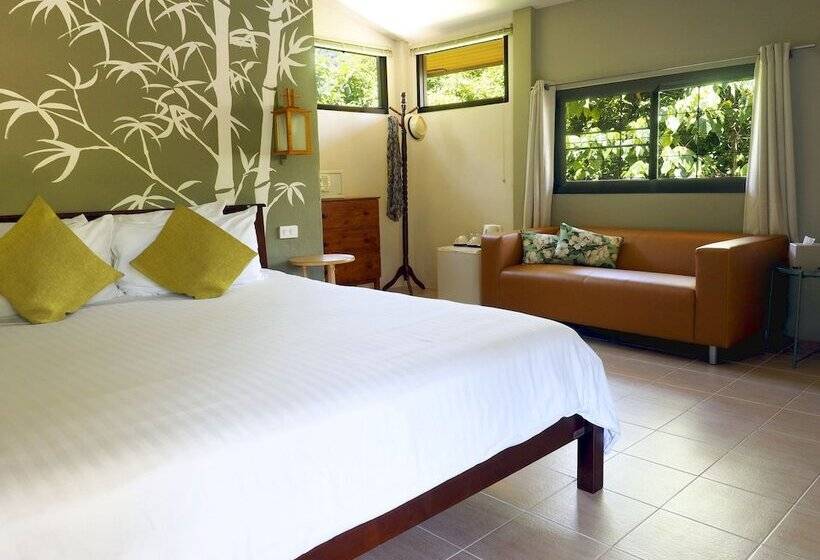 בונגלו משפחתי, Escape Cabins