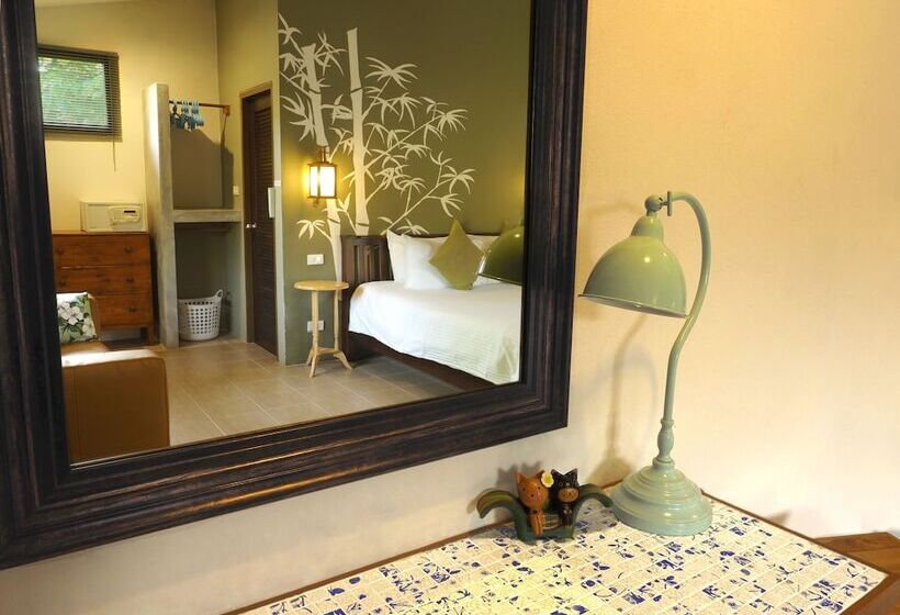 בונגלו משפחתי, Escape Cabins