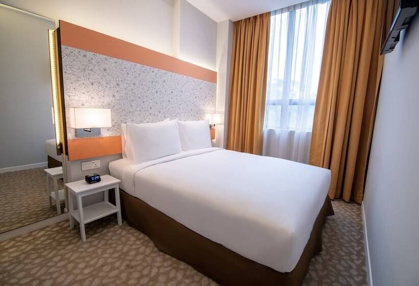 סוויטת 2 חדרי שינה, Holiday Inn Express & Suites Johor Bahru By Ihg