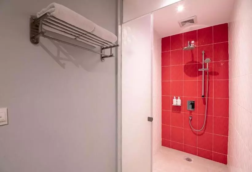 سوییت, Holiday Inn Express & Suites Johor Bahru By Ihg