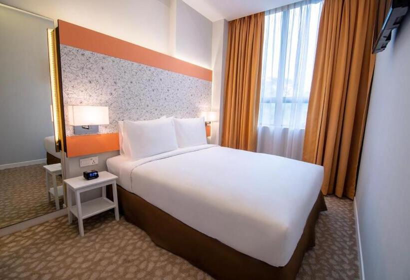 סוויטת 2 חדרי שינה, Holiday Inn Express & Suites Johor Bahru By Ihg