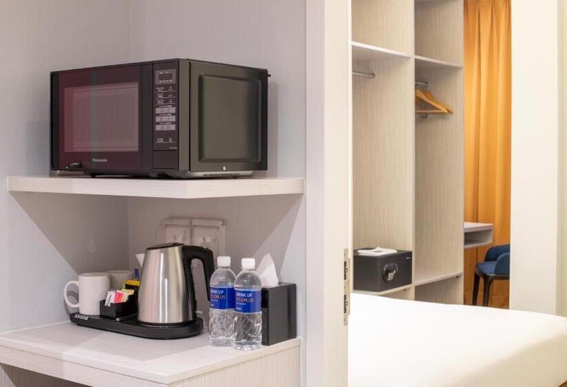 Люкс 2 Спальни, Holiday Inn Express & Suites Johor Bahru By Ihg