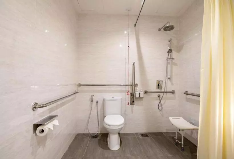 اتاق استاندارد برای معلولان, Holiday Inn Express & Suites Johor Bahru By Ihg