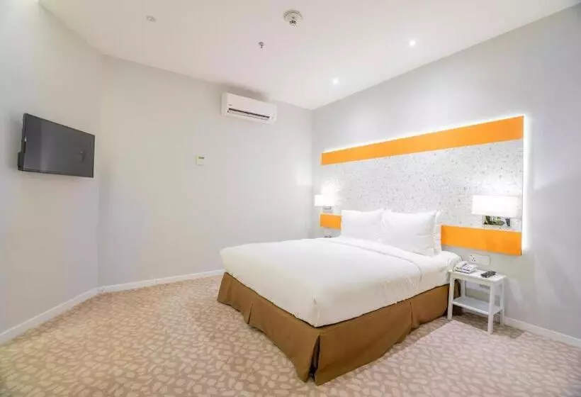 اتاق استاندارد برای معلولان, Holiday Inn Express & Suites Johor Bahru By Ihg