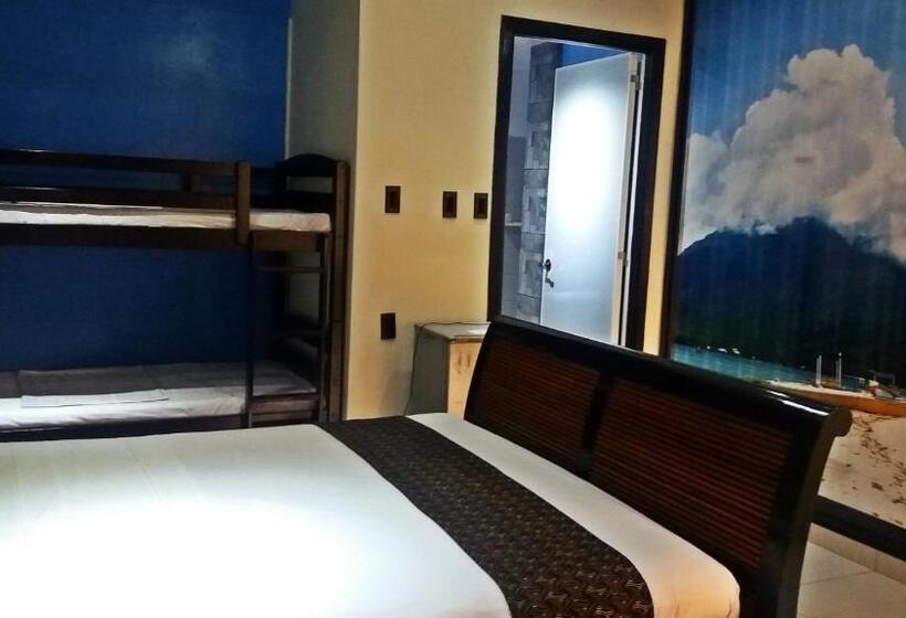 اتاق خانوادگی, Kurma Eco Beach Lodge