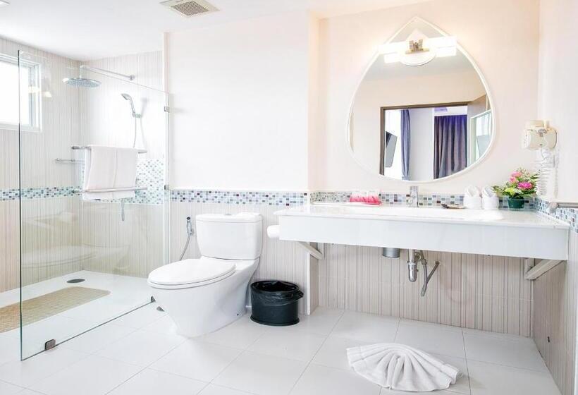 디럭스 룸, The Paradiso Jk Design