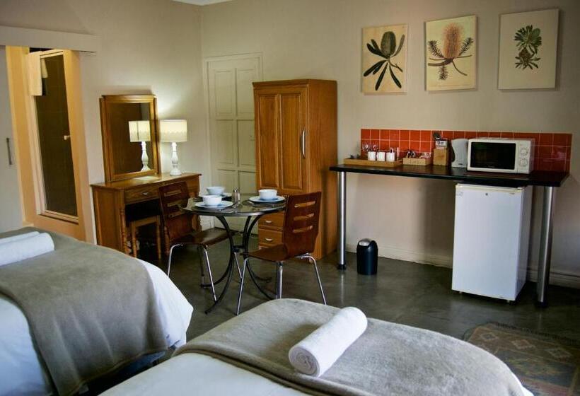 غرفة قياسية ثلاثية, Pumleni Guesthouse