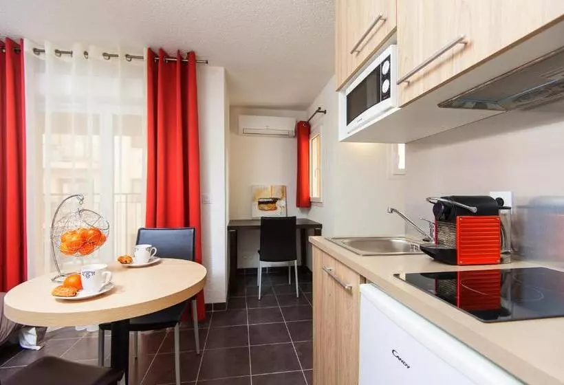 Superior studio with terrace, Villa Serafina Apartements