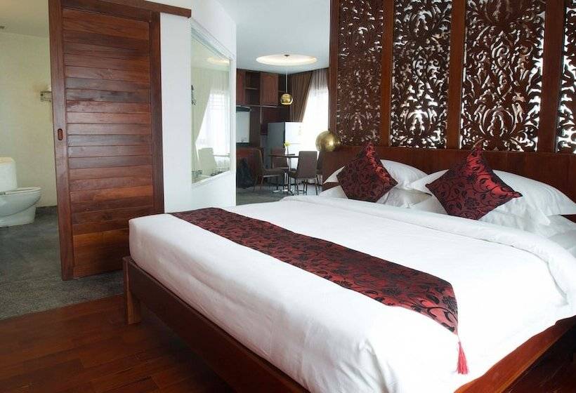 סוויטה אקזקיוטיב, Almond Hotel Bassac River