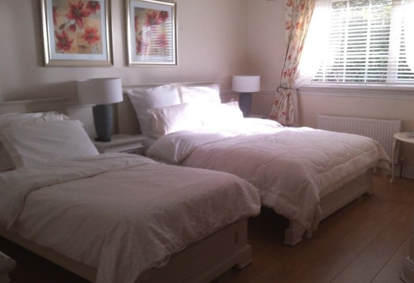 スタンダードトリプルルーム, Hazelbrook Guesthouse