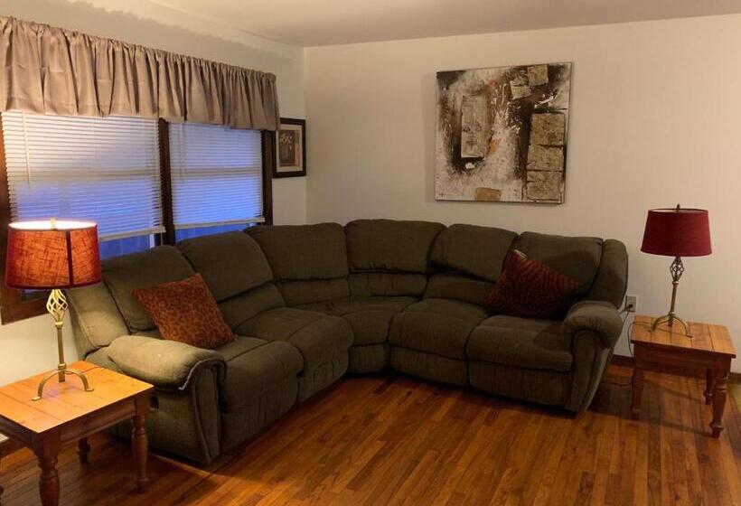 Family Suite, Echo Valley Cottages