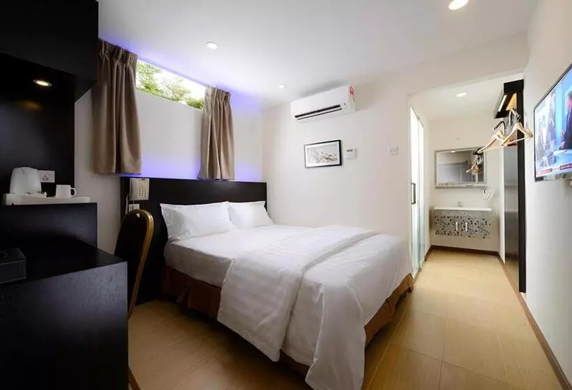 スタンダードルーム, Ernes Hotel Bayu Mutiara