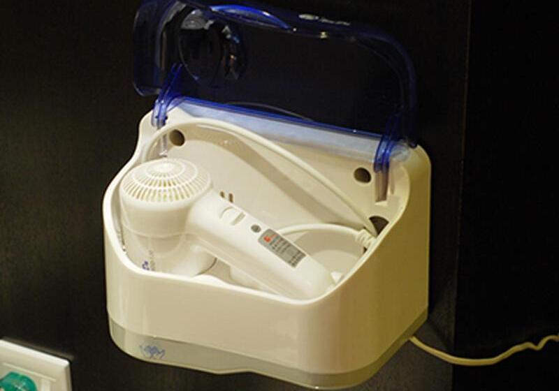 高级家庭房间, Ernes Hotel Bayu Mutiara