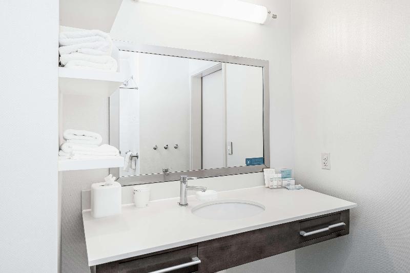 带大床的标准间, Hampton Inn & Suites Georgetown/austin North